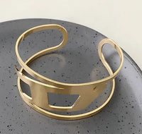 155# Bracelet-Gold
