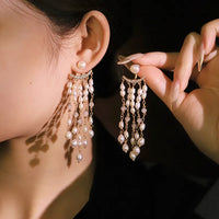 Boucles d'oreilles pendantes à pampilles en perles naturelles et zircon