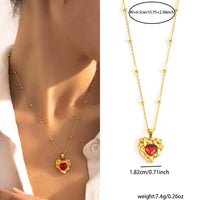Collier en or rouge avec diamant en forme de cœur
