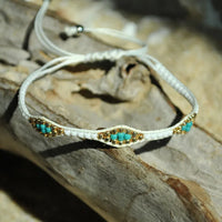 B1542-03 White