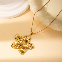 Collier fleur