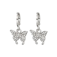 Une paire de boucles d'oreilles papillon (or blanc 14 carats)
