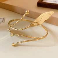171# Bracelet-Gold