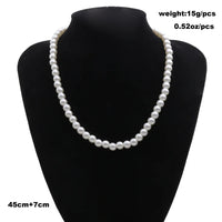Collier blanc 7011