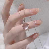 Collier en calcédoine rose Xl211 (doré)