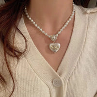 10# Necklace. White Pearl Heart.